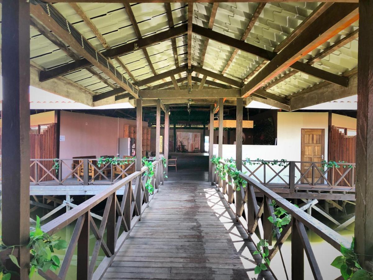 Gayang Friendly Water House Homestay Kota Kinabalu Exterior foto